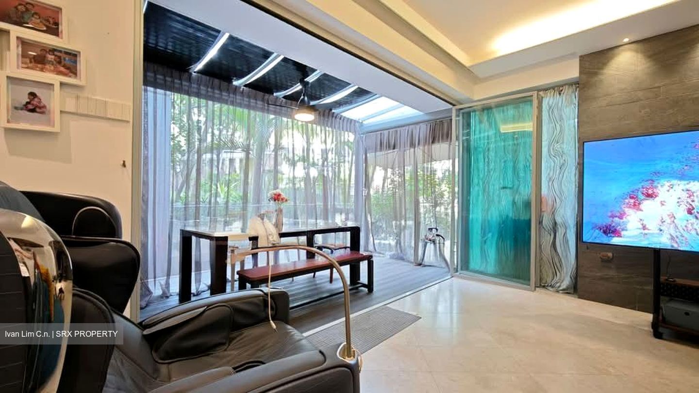 Tanamera Crest (D16), Condominium #593249711